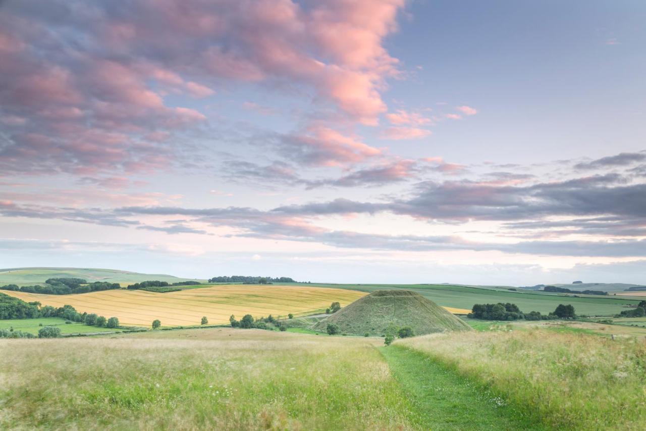Villa The Farm At Avebury Marlborough Exterior foto