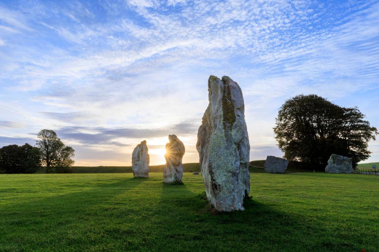 Villa The Farm At Avebury Marlborough Exterior foto